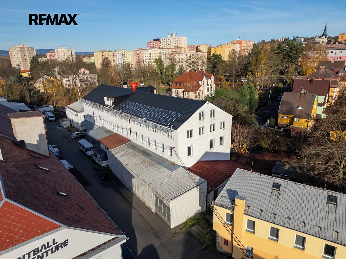 Prodej výrobní haly, prostoru 1766 m²